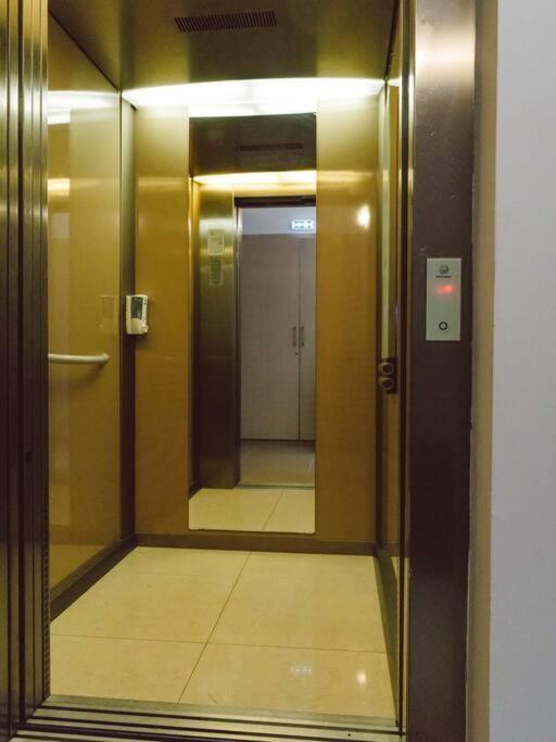 Vivando - Cosy Double Studio B + Parking Appartamento Bucarest